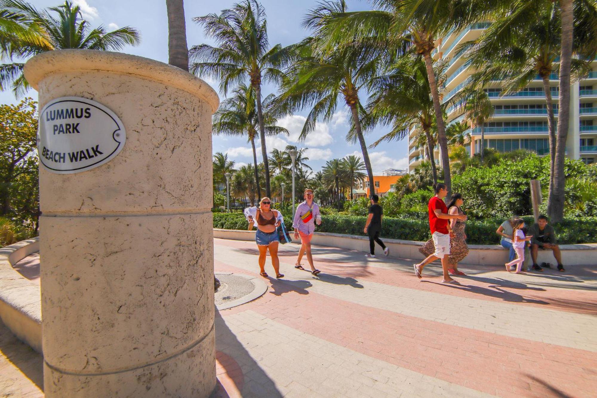 Ocean Drive Prime W/2 Queenbeds & Washer/dryer Apartamento