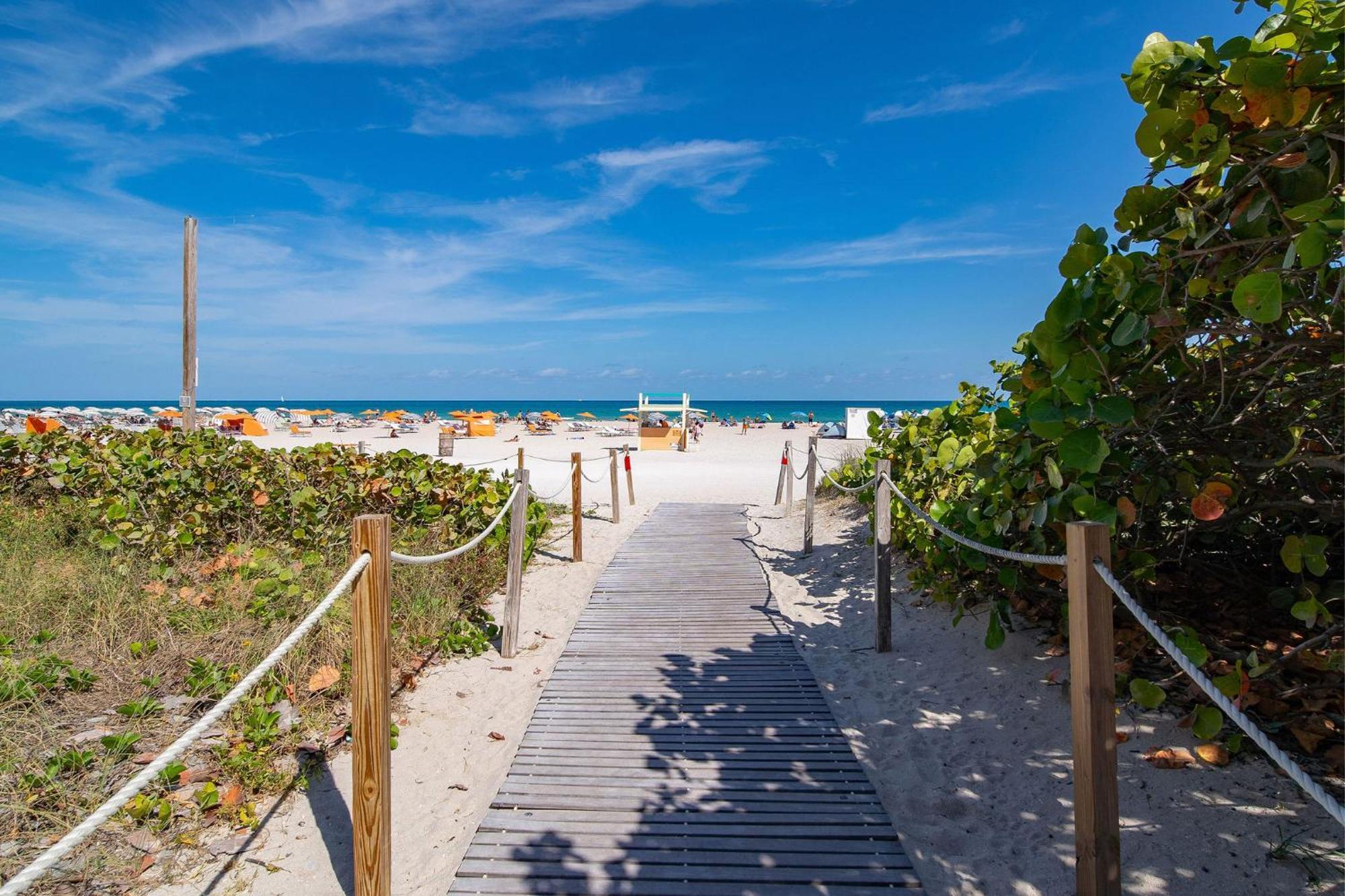 Ocean Drive Prime W/2 Queenbeds & Washer/dryer Apartment